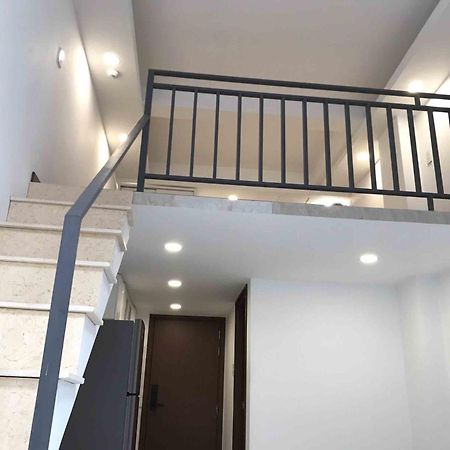 Smiley Apartment Quan 2 Хошимин Экстерьер фото