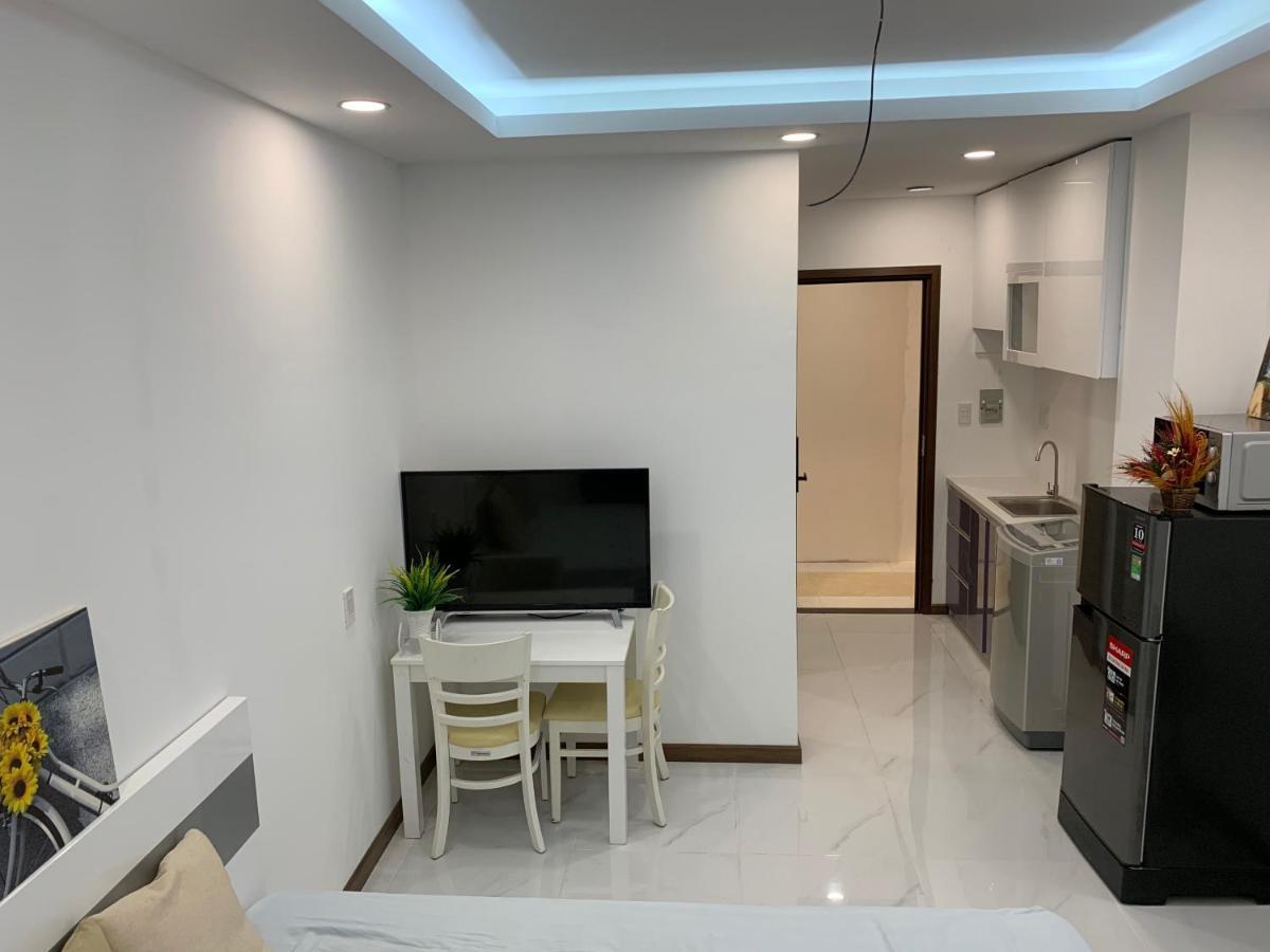 Smiley Apartment Quan 2 Хошимин Экстерьер фото
