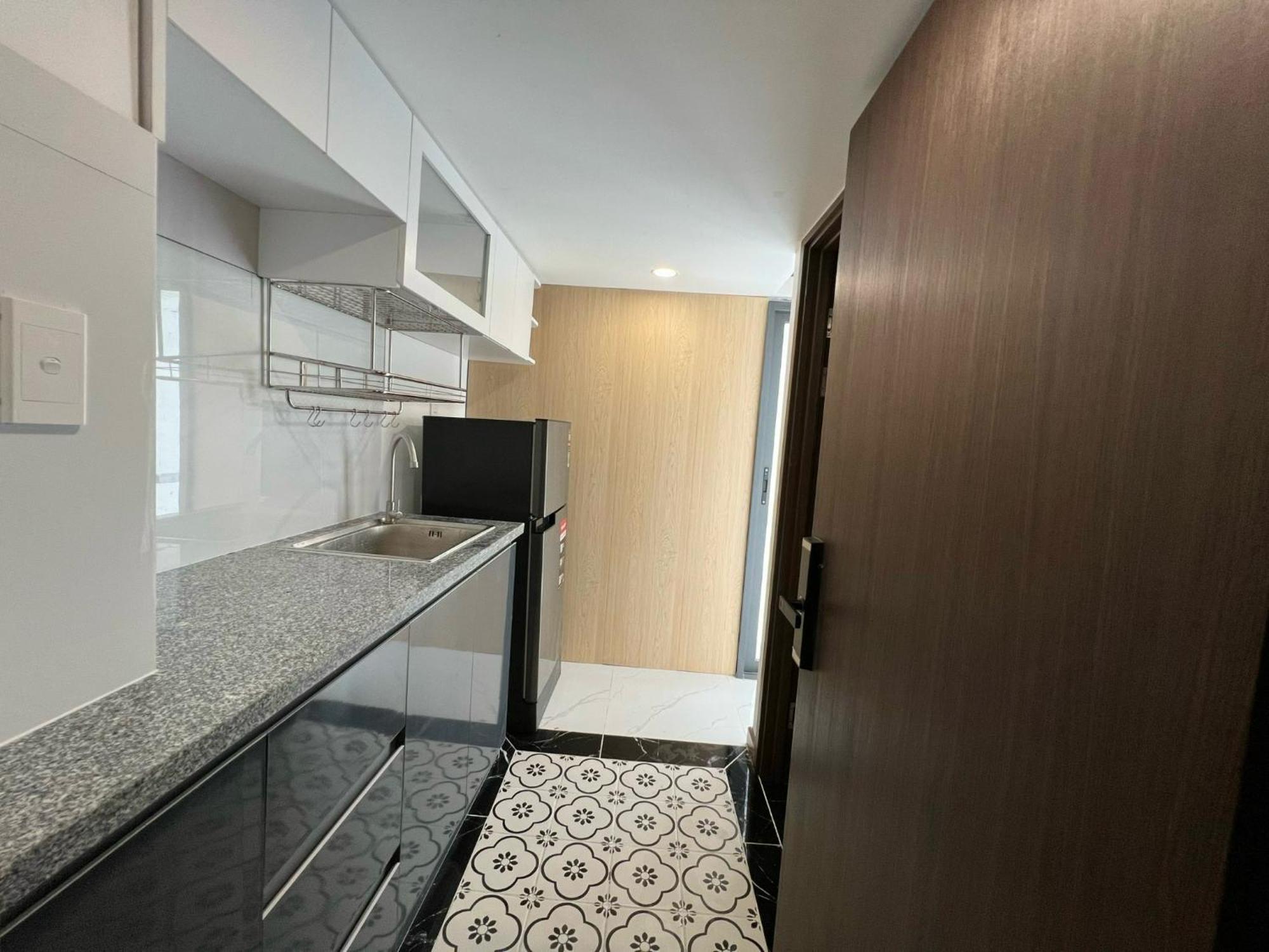 Smiley Apartment Quan 2 Хошимин Экстерьер фото