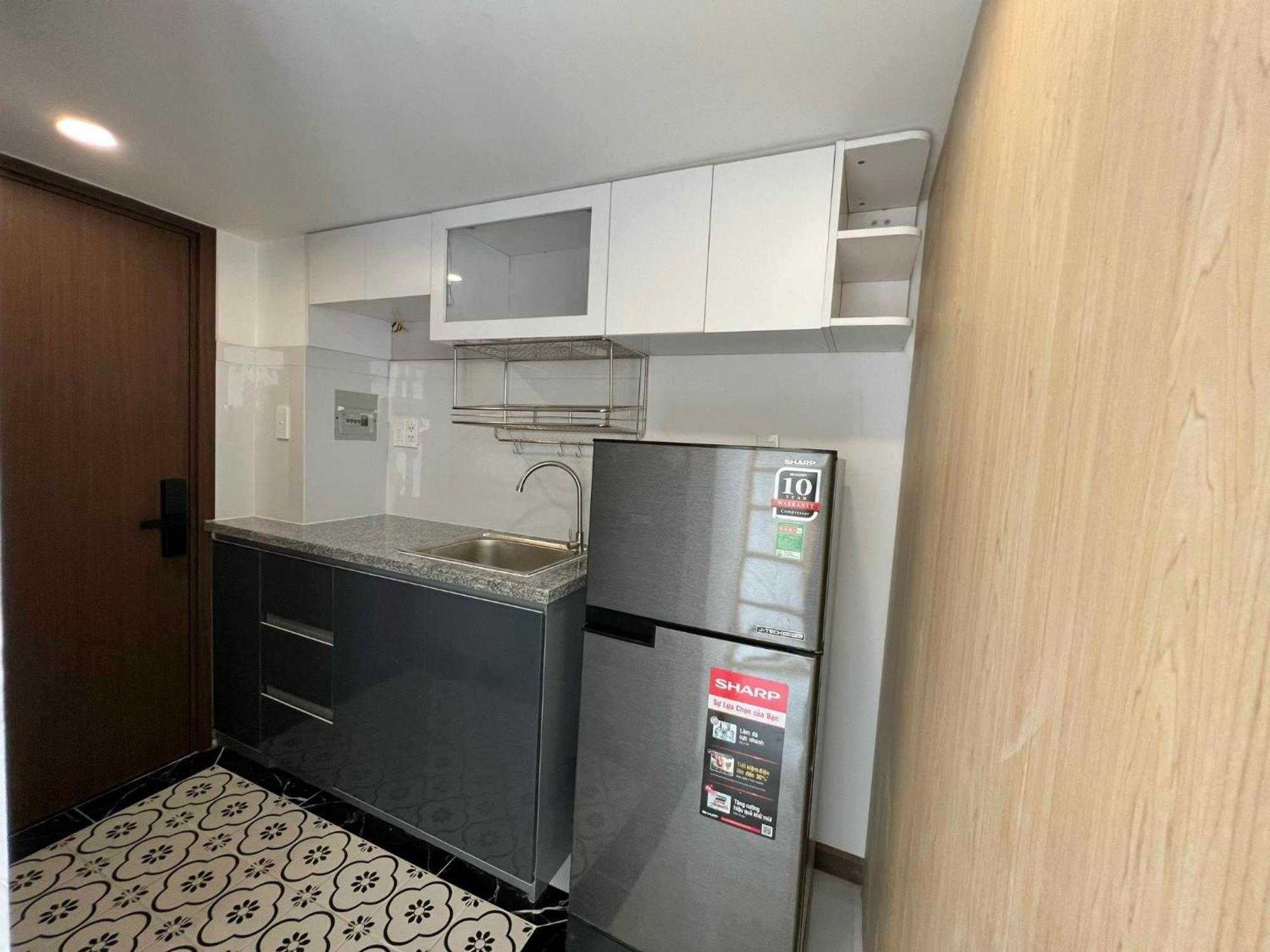 Smiley Apartment Quan 2 Хошимин Экстерьер фото
